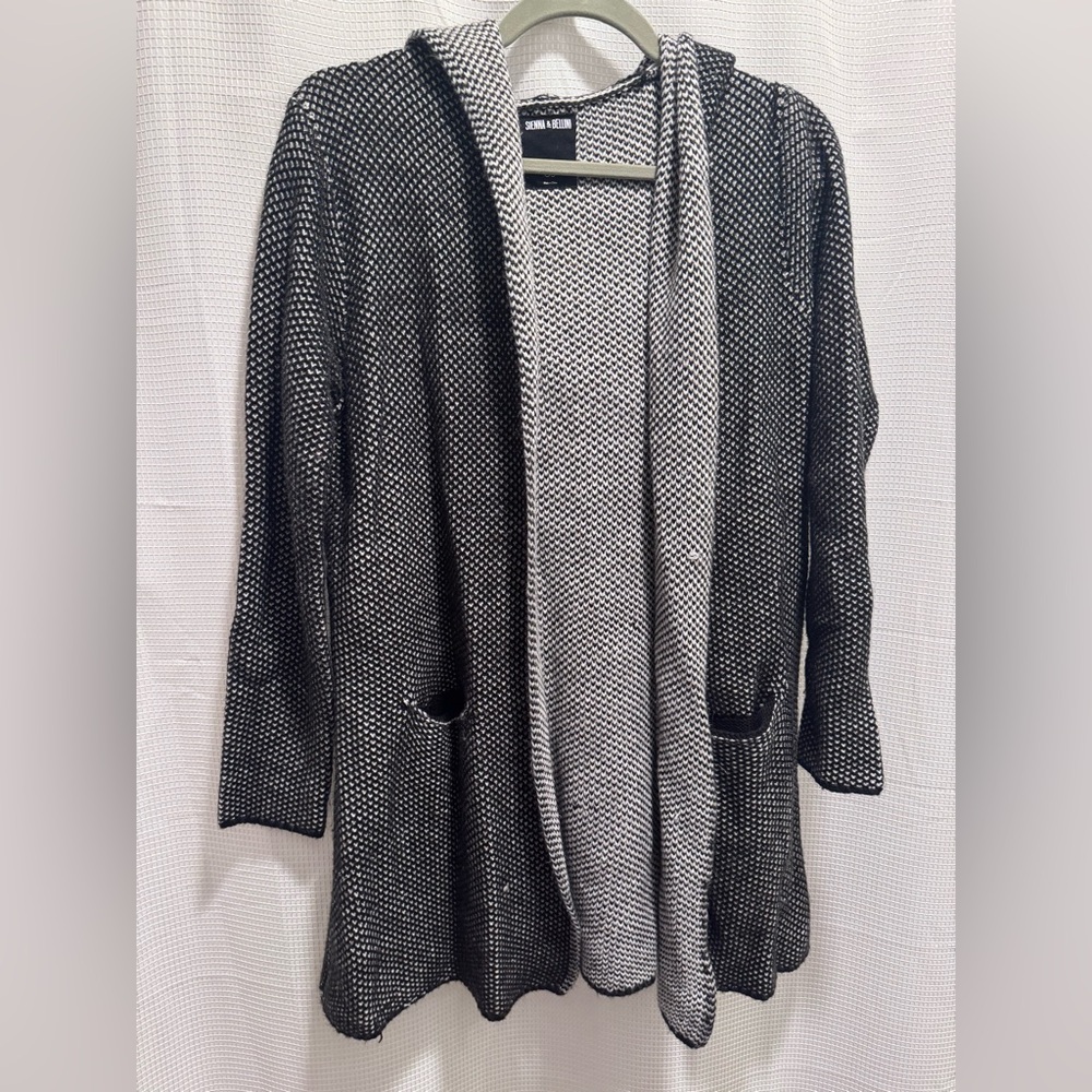 Sienna & Bellini coatigan